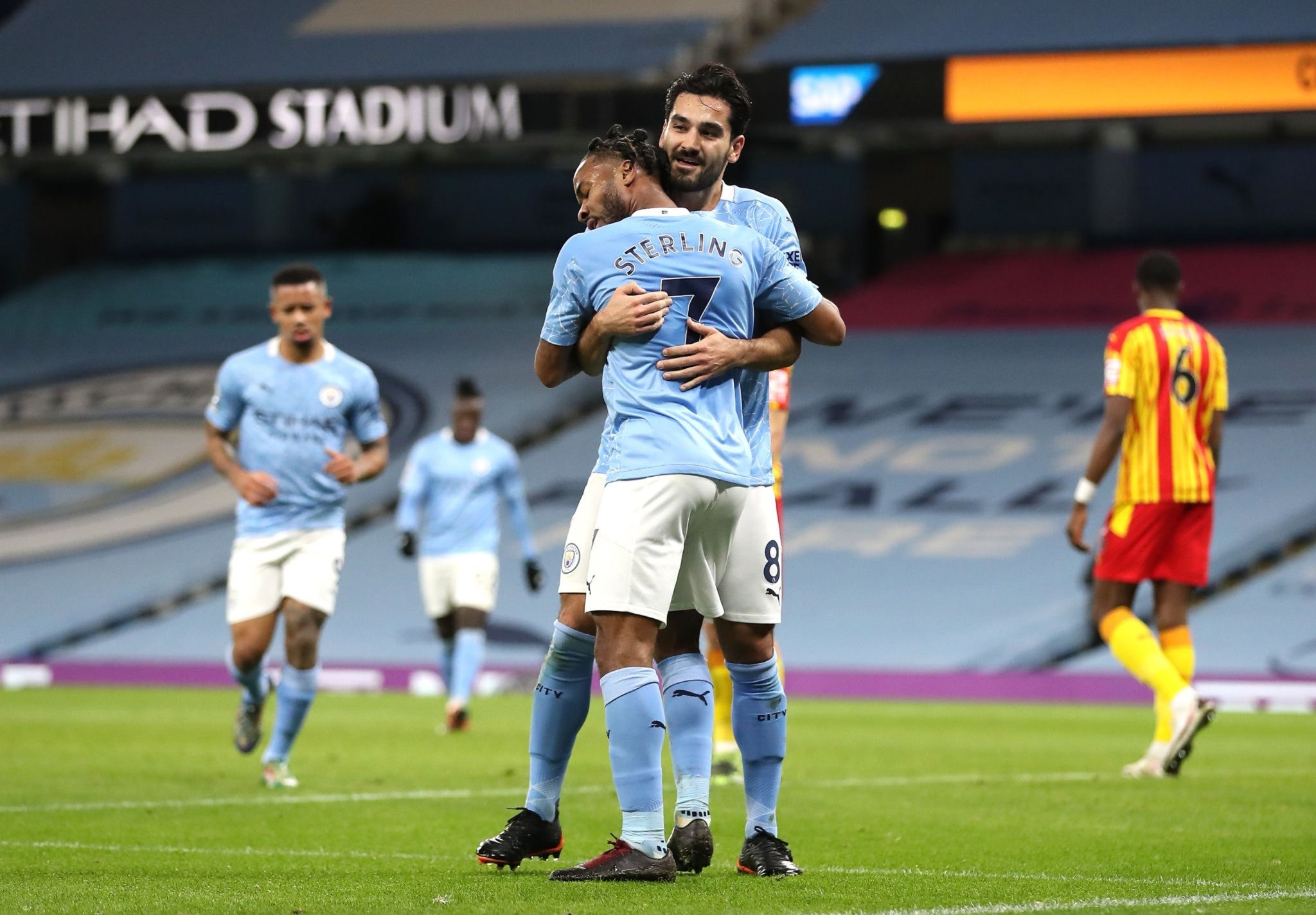 也可能在某 也可能在某